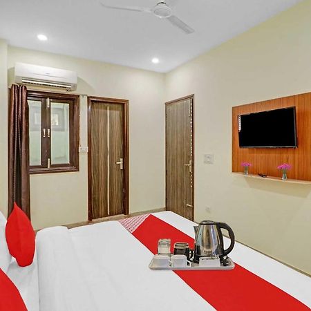 Hotel O Moonshine Near Mohan Estate Metro Station Νέο Δελχί Εξωτερικό φωτογραφία