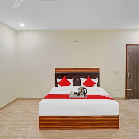 Hotel O Moonshine Near Mohan Estate Metro Station Νέο Δελχί Εξωτερικό φωτογραφία