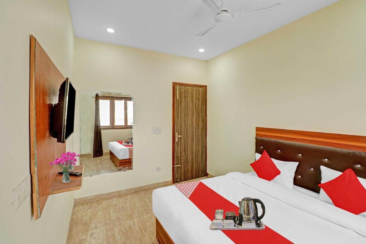 Hotel O Moonshine Near Mohan Estate Metro Station Νέο Δελχί Εξωτερικό φωτογραφία
