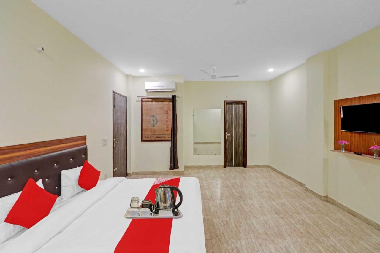 Hotel O Moonshine Near Mohan Estate Metro Station Νέο Δελχί Εξωτερικό φωτογραφία